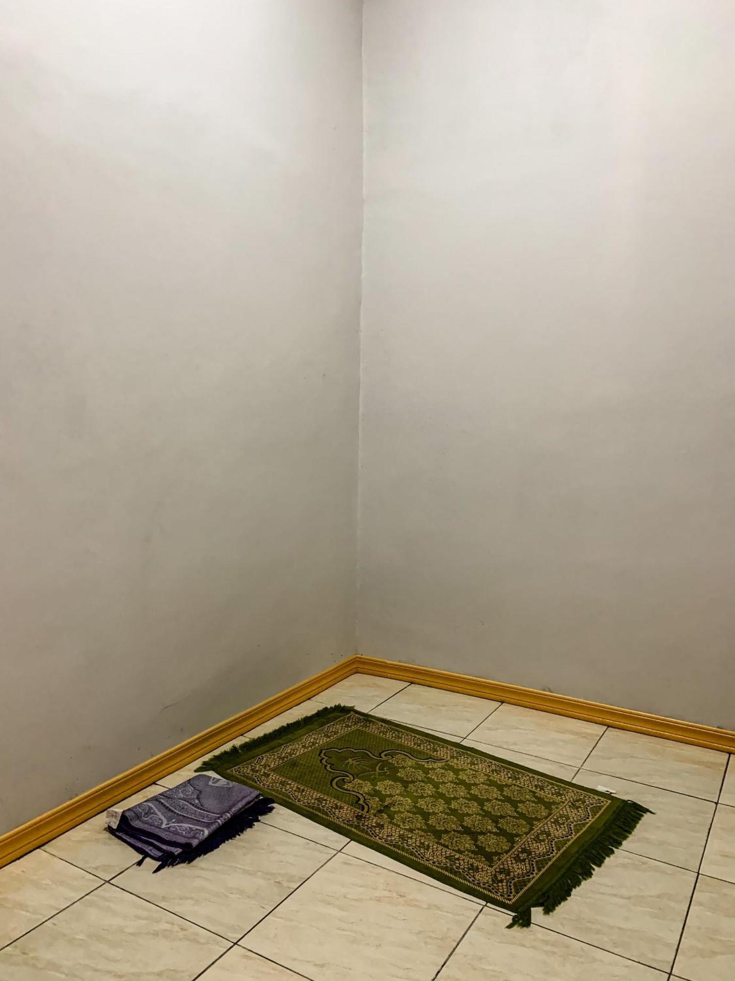 Romadhoni Homestay Magelang Bagian luar foto